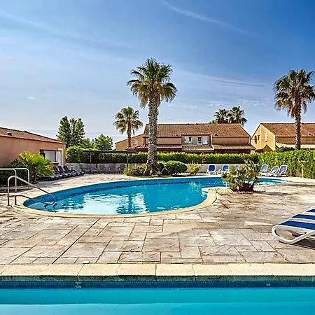 Résidence Odalys Le Grand Bleu Village de vacances 3*