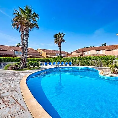 Résidence Odalys Le Grand Bleu Village de vacances 3*